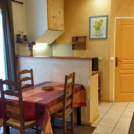 Logement Tranquille Et Frais Proche Gare Au Rdc Saumur Buitenkant foto